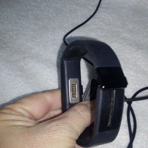 Microsoft Band Tracker - Picture 3 of 8